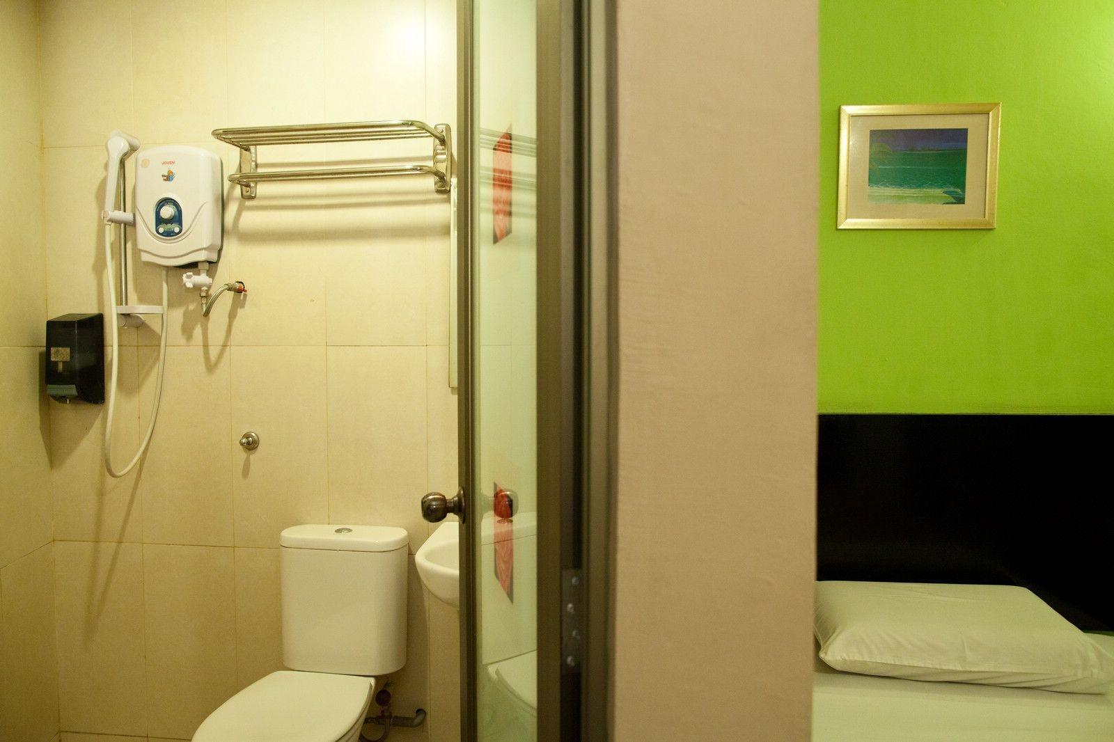 ג'והור בהרו Hotel Ria מראה חיצוני תמונה