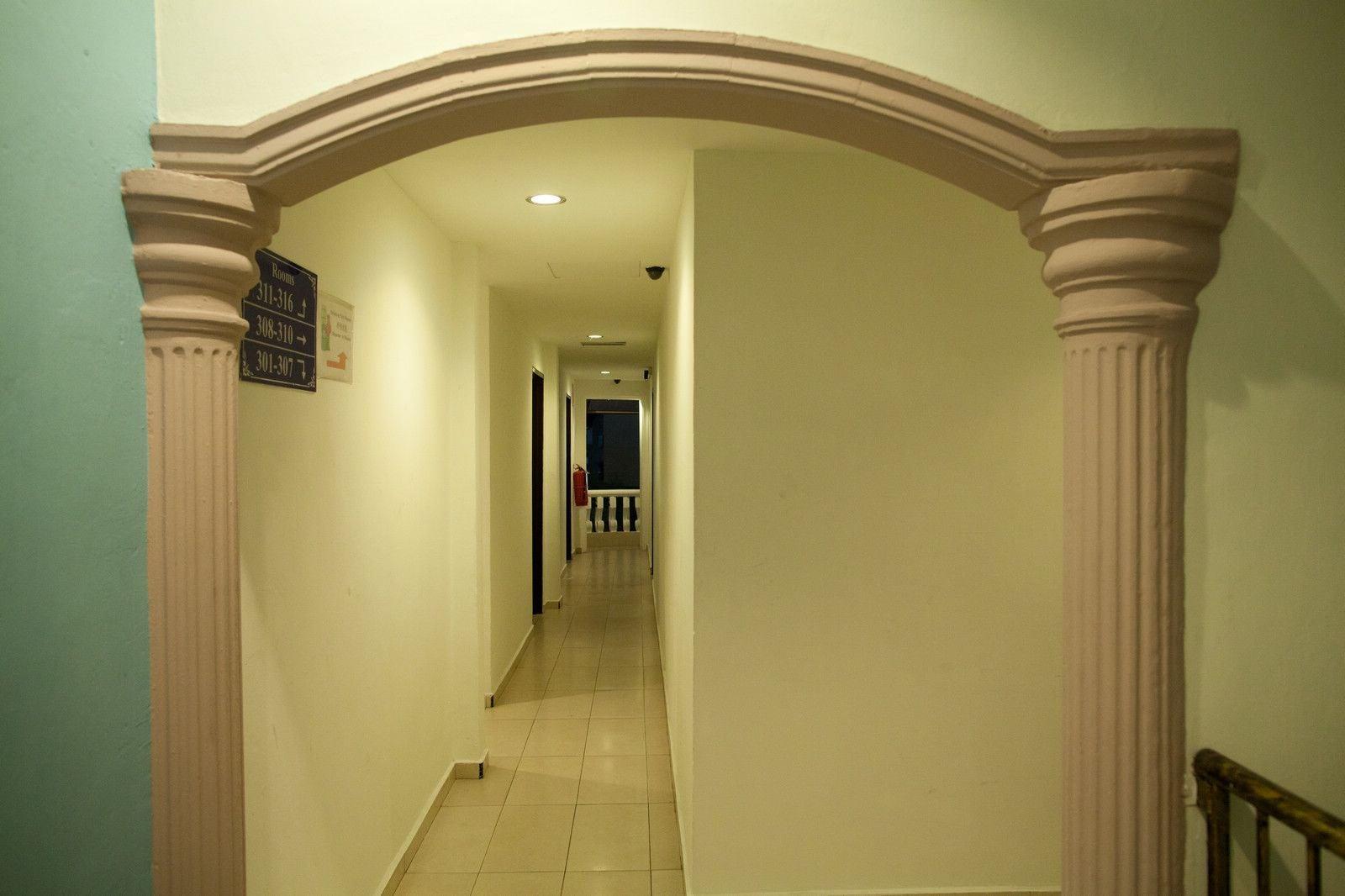 ג'והור בהרו Hotel Ria מראה חיצוני תמונה