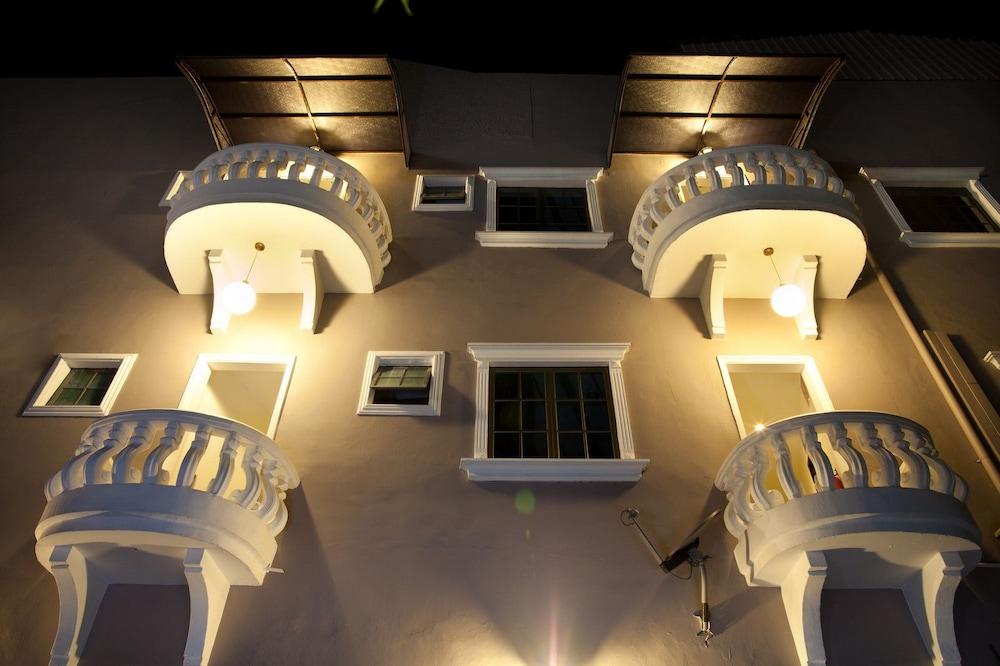 ג'והור בהרו Hotel Ria מראה חיצוני תמונה